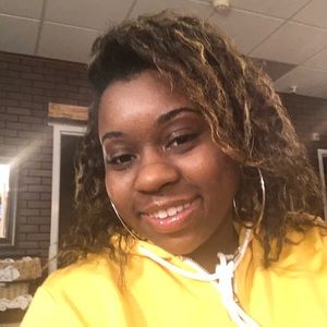 Meet your Posher, Montasia